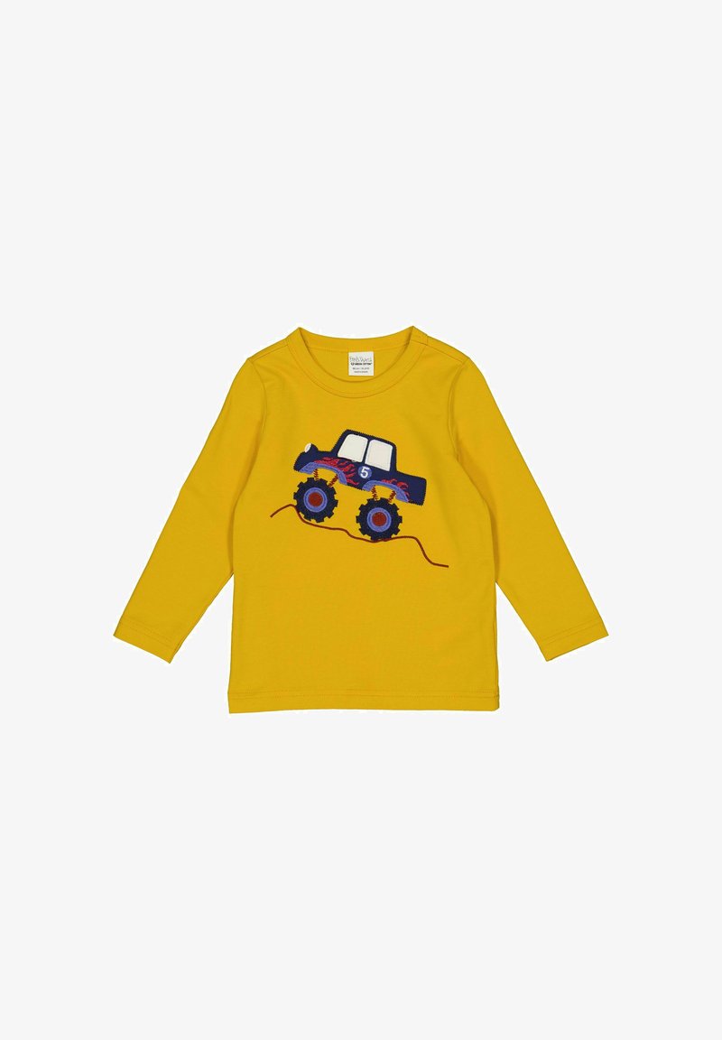 Geel langarm t-shirt met een blauwe tractorafbeelding met rode accenten en het nummer 5, gemaakt van zachte katoenstof.