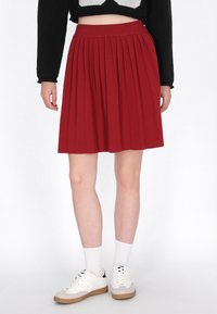 myMo Vekkihame - wine red