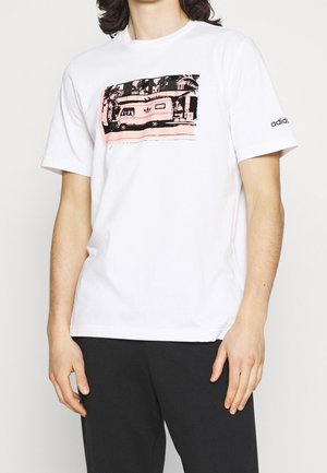 adidas Originals Camiseta estampada - white