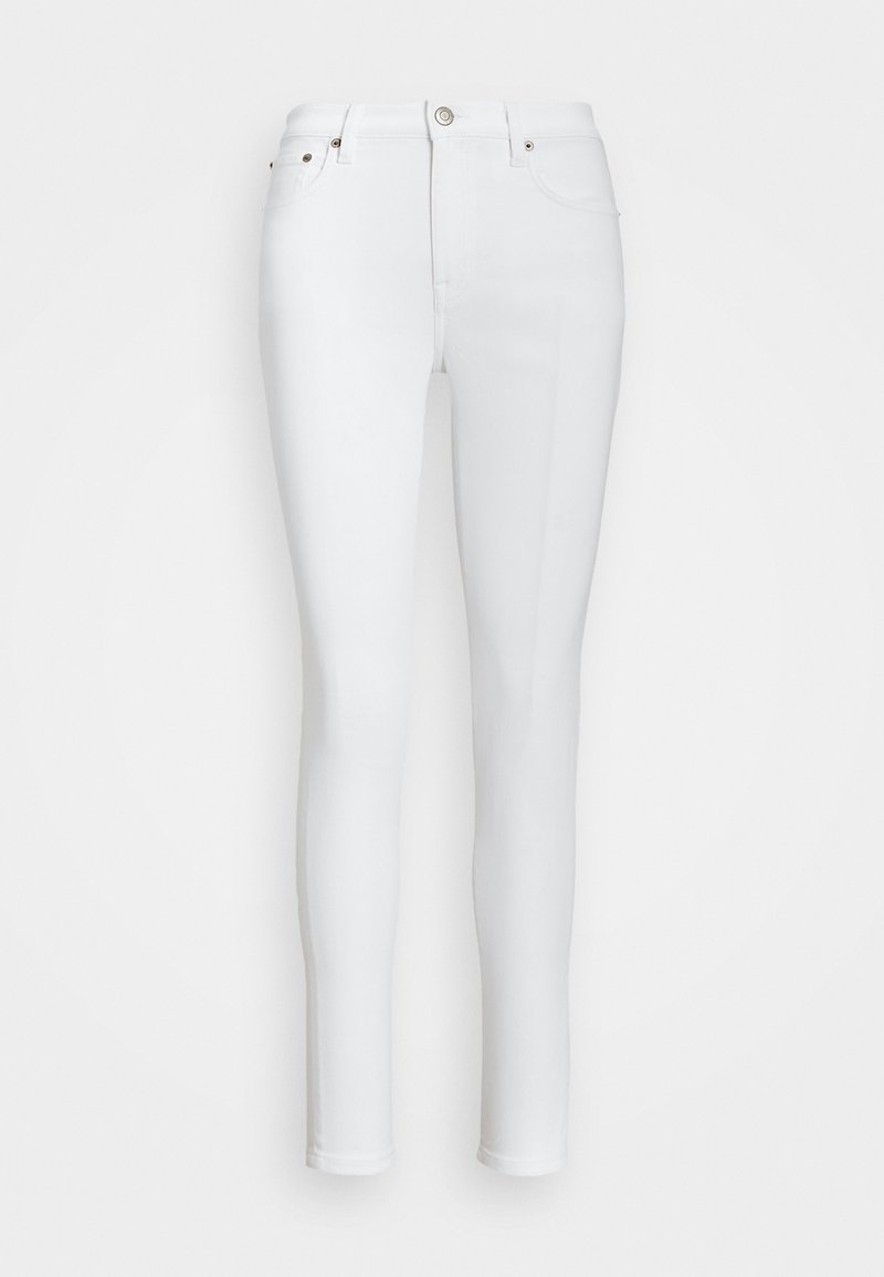 Vita denimjeans i slim fit, klassisk femfickdesign, knappstängning och svaga sömdetaljer. Slät textur, hel längd.