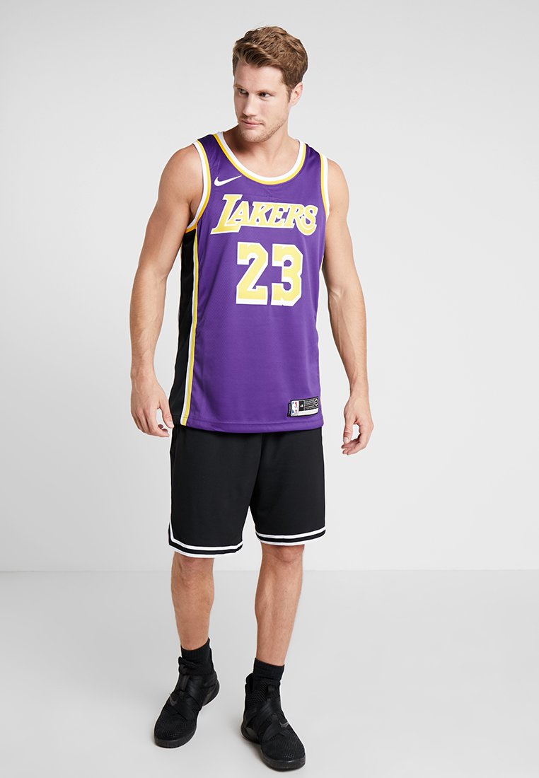 zalando lebron