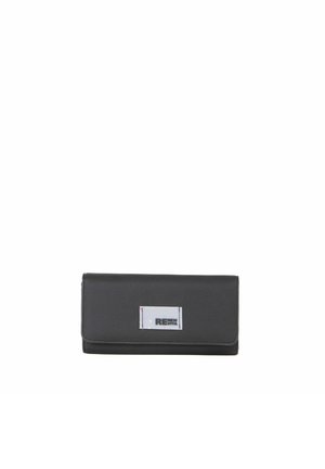 Portefeuille synthétique noir avec une surface texturée, de forme rectangulaire, et un accent logo argenté sur le devant. Se ferme avec un fermoir magnétique.