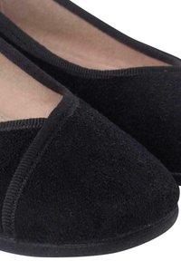 Pisamonas BAMARA RIBETE CRUZADO - Klasické baleríny  - black