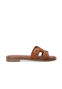 Brune læderslide sandal med to rektangulære udsparinger og gyldne hardware-detaljer, der har en flad sål og syninger.
