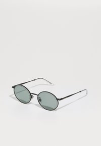 Unselected, matte black