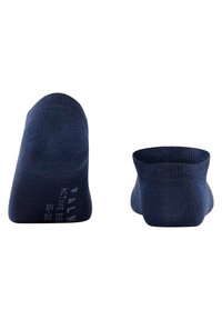 Marineblaue Knöchelsocken aus weichem Stoff, mit glatter Textur, ohne sichtbare Muster und einem flachen Design für diskreten Tragekomfort.