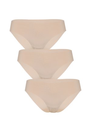 Tre mutandine da donna beige senza cuciture, stile bikini, impilate verticalmente su uno sfondo bianco.
