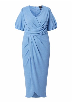 Lichtblauwe jurk tot op de knie met korte pofmouwen, V-hals, geplooide taille met wikkel detail en subtiele glansstof.