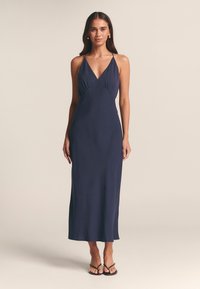 ST MRLO LUELLA - Maxi šaty - midnight blue
