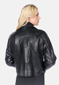 Freaky Nation Chaqueta de cuero - black