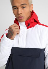 Urban Classics HOODED JACKET - Lahka jakna - navy/white/firered