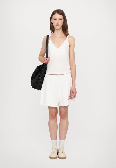 Dsquared2 BAGGY - Shorts - white