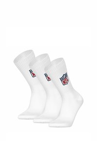 Valkoiset urheilusukat, joissa on ribbikuvio; nilkassa värillinen NFL-logo; setti sisältää kolme paria.