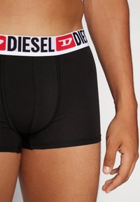 Diesel DAMIEN 3 PACK - Bikses - black