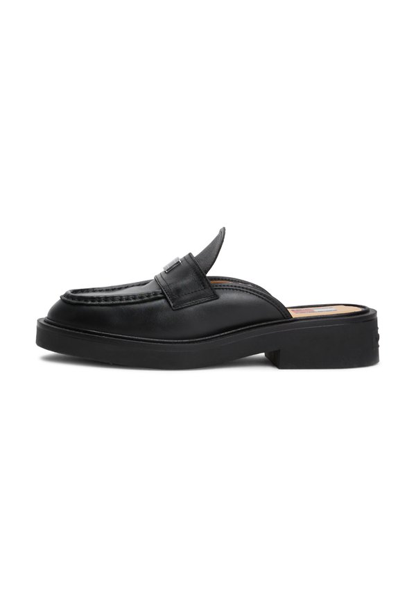 MULE LOAFER - Slip-ons4