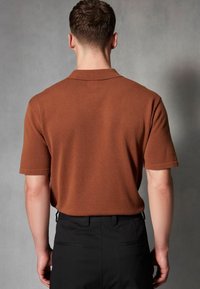 Next SHORT SLEEVE BUBBLE ZIP -REGULAR FIT - Piké - red