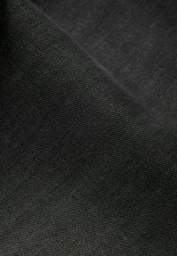 Next AUTHENTIC - Traperice suženog kroja - vintage black