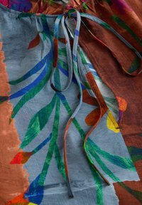 Unausgewählt, blue/brown patched floral print