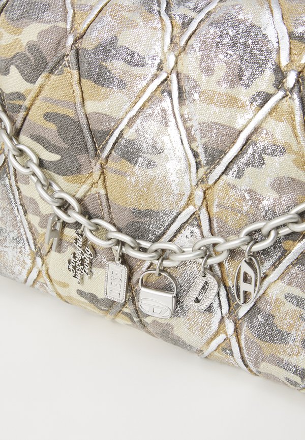 CHARM-D SHOULDER M - Cross body bag3