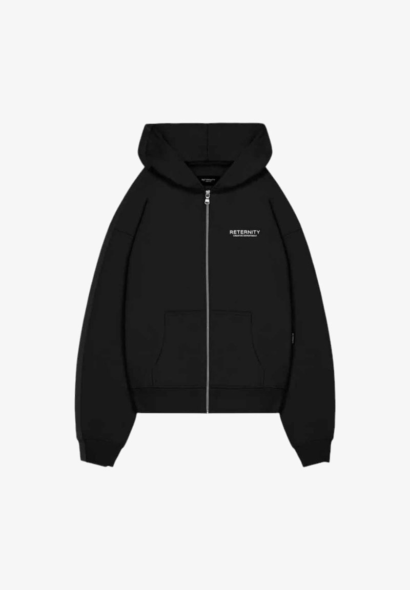 Felpa nera con zip realizzata in materiale morbido, con tasca frontale e testo stampato "RETERNITY" sul lato sinistro del petto. Texture liscia, vestibilità casual.