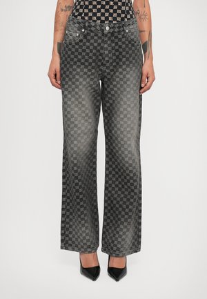 AUSTIN MONOGRAM - Traperice opuštenog kroja - washed black