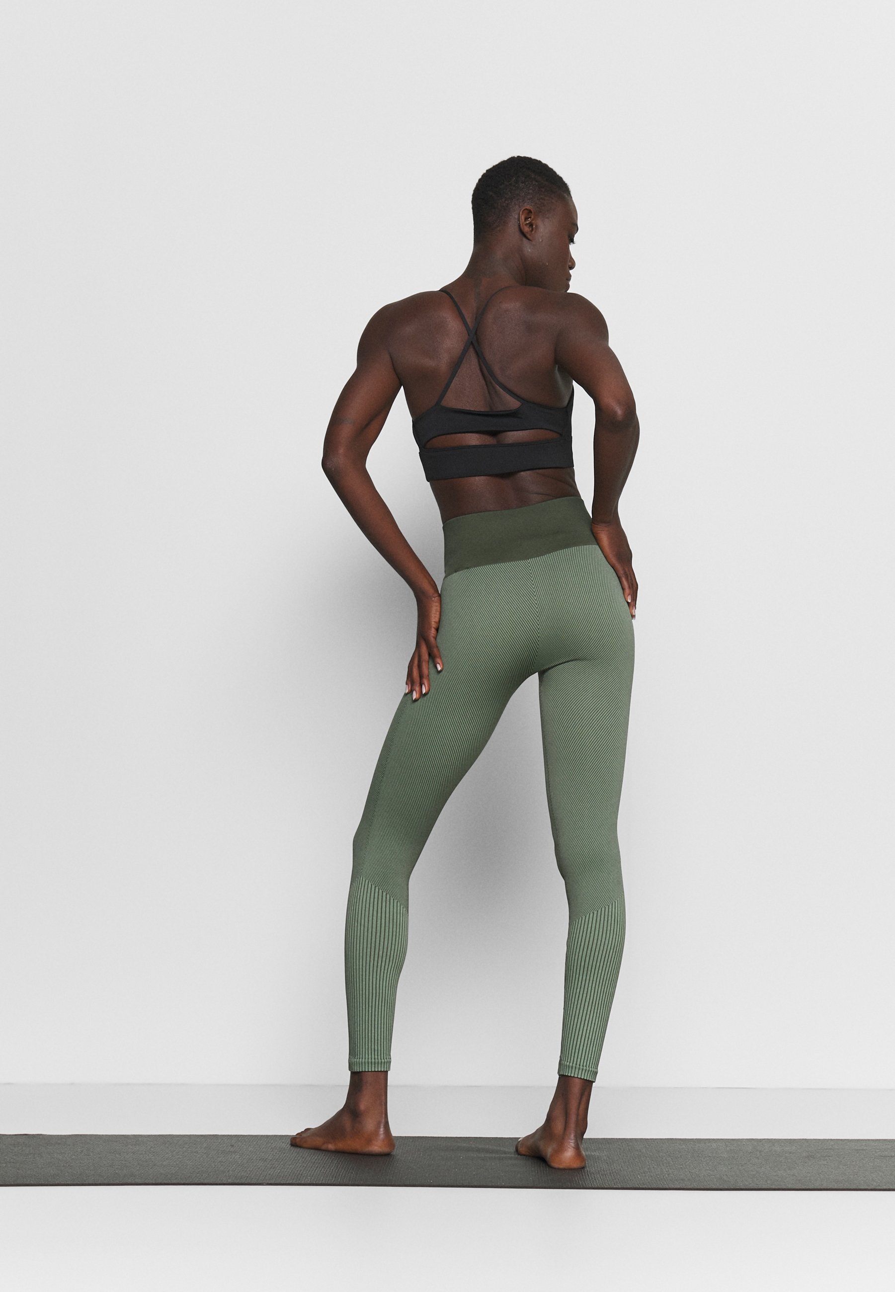 Women SEAMLESS - Leggings Women SEAMLESS - Leggings