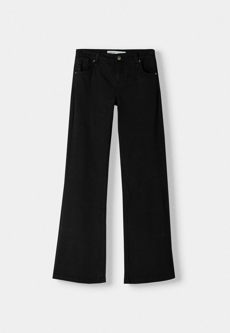 Bershka Flared Jeans zwart