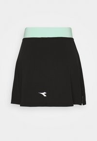 Falda deportiva negra con una cinturilla de color verde menta, confeccionada en tela suave. Presenta un logo blanco en la parte frontal y un diseño acampanado.