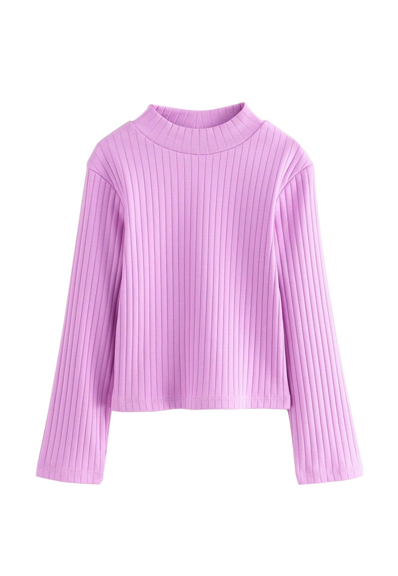 Helllila, gerippter Strickpullover mit einem hohen, gerundeten Halsauschnitt und langen Ärmeln, der ein kurzes Design und eine weiche Textur aufweist.