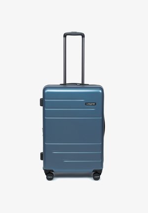 Valise rigide bleue avec quatre roues et poignée télescopique, marquée "Lancaster" sur la face avant.