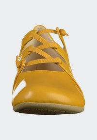 Josef Seibel Instappers - yellow