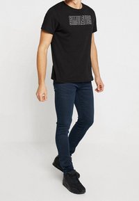 KIOMI Vaqueros pitillo - dark blue