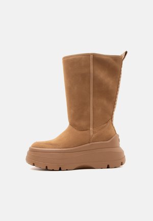 Buffalo, OLYMPIA PULL ON HI - Bottes de neige - cognac