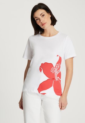 - T-shirt z nadrukiem
