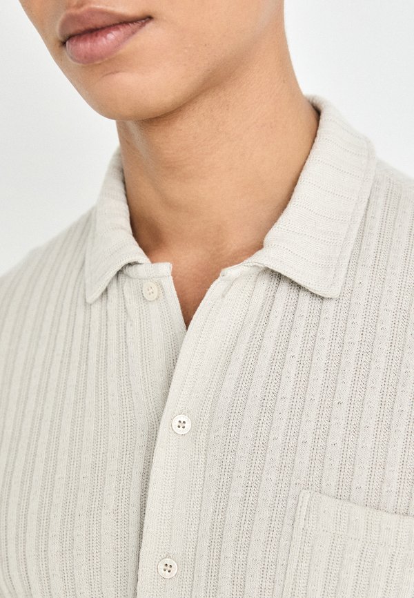 RESORT SHORT SLEEVE - Shirt - light mole3