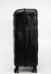 OCHNIK UNISEX czarny