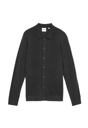 Donkergrijze cardigan met een kraag, knopen aan de voorkant en een verticale ribbelstructuur langs de placket. Lange mouwen en twee voorzakken.