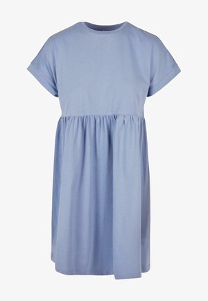 Jasnoniebieska bawełniana sukienka z krótkimi rękawami, okrągłym dekoltem oraz marszczoną talią, tworząca swobodny, luźny sylwetkę.