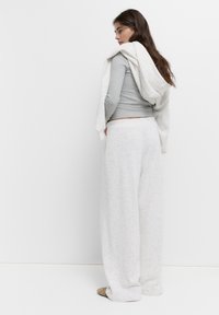 PULL&BEAR SOFT TOUCH - JOGGERS - Træningsbukser - light grey
