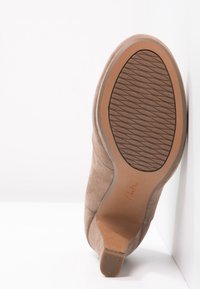 Clarks Escarpins - taupe