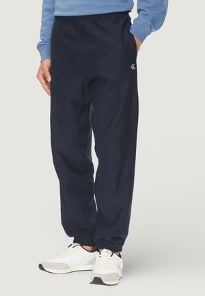 PREMIUM TERRY MONOGRAM JOGGER - Pantaloni - dark sapphire