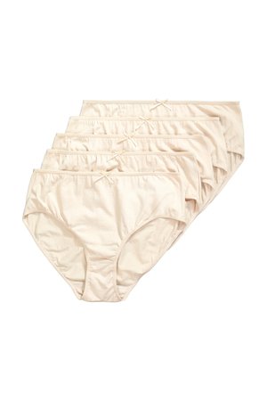 Cinq slips en coton beige taille haute avec de petits nœuds décoratifs, disposés en chevauchement sur un fond blanc.