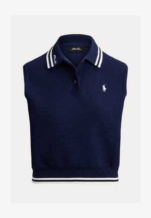 Μπλε σκούρο αμάνικο πόλο με υφή πλεκτού, που διαθέτει λευκό γιακα με ρίγες, τρεις κουμπότρυπες και ένα μικρό λογότυπο στο στήθος.