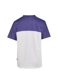 Short-sleeve t-shirt with a purple upper section and white lower section. Made of cotton with a crew neckline and standard fit.