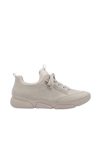 Baskets en cuir beige avec une finition texturée, un design à lacets, une fermeture éclair sur le côté et une semelle en caoutchouc dotée de rainures contrastantes et d'accents de couture.