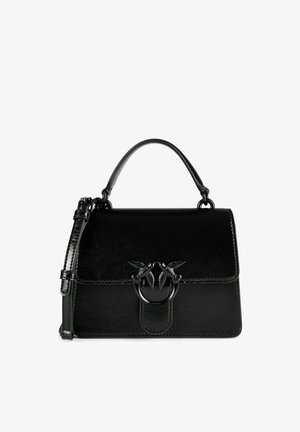 Borsa nera in pelle con manico superiore, tracolla removibile e chiusura a anello decorativa con due uccelli sulla pattina frontale.