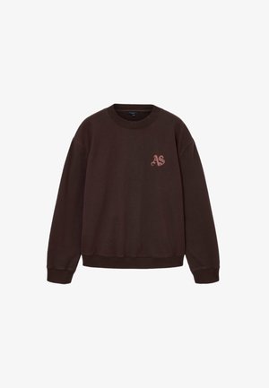Brun crew-neck sweatshirt med långa ärmar. Har en liten rosa broderad "AS"-logotyp på bröstet. Mjuk textur, avslappnad passform.