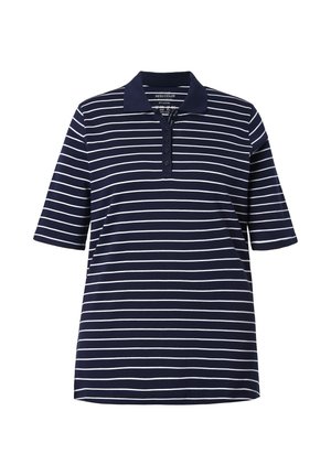 Granatowa koszulka polo z krótkimi rękawami i białymi poziomymi paskami, z zapinanym na guziki klinem i klasycznym kołnierzykiem.