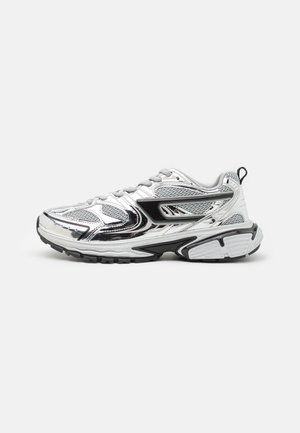 Diesel S-SERENDIPITY PRO-X1 - Sneaker low - silver