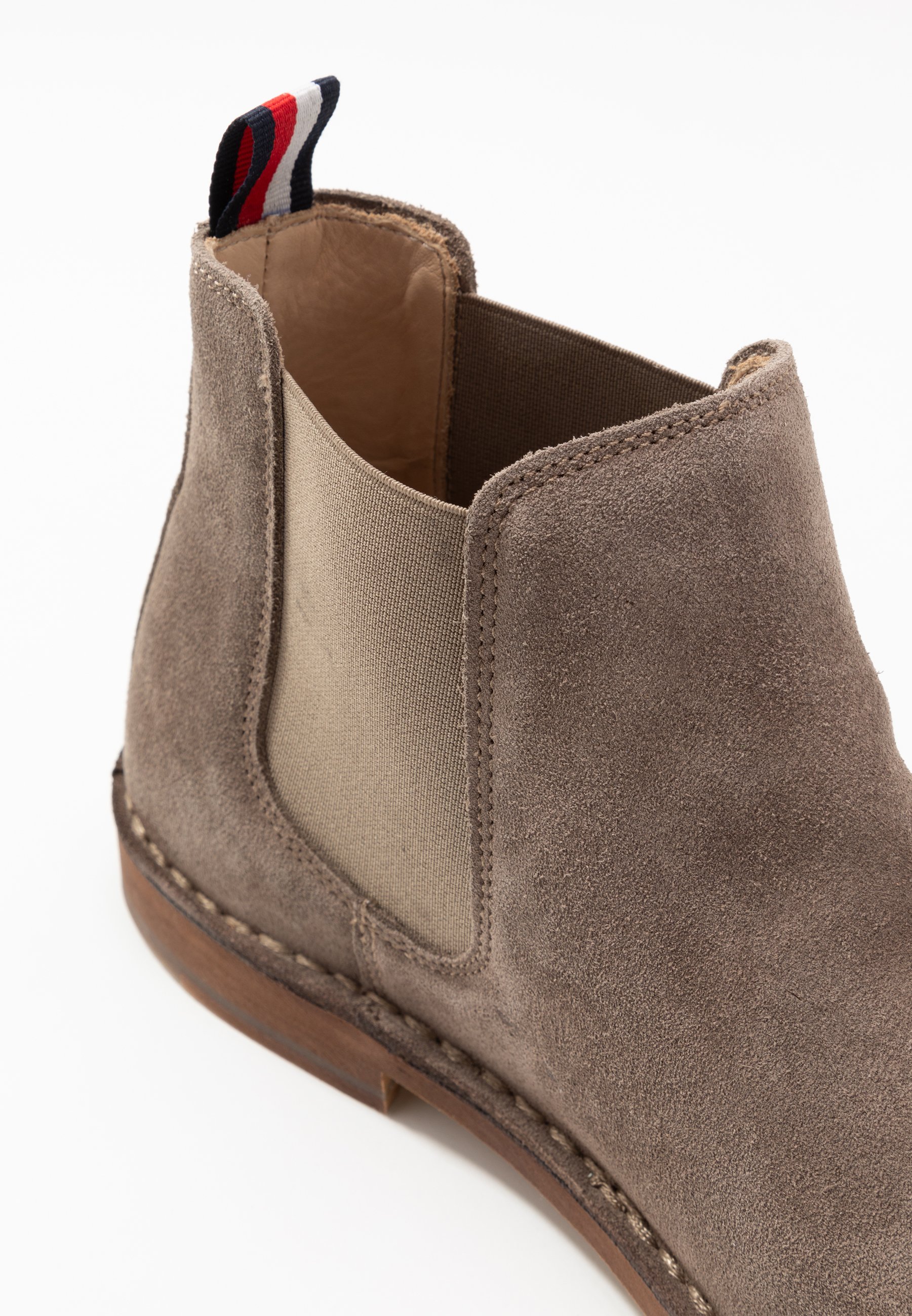 tommy hilfiger dressy casual chelsea